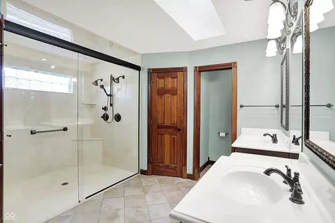 Bath - 6190 S 425 W, Pendleton, IN 46064 photo 5 of 8