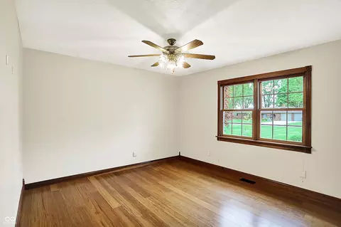 Bedroom - 6190 S 425 W, Pendleton, IN 46064 photo 3 of 7