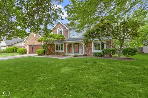 974 Arrowwood Dr, Carmel, IN 46033