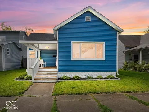 547 W Taylor St, Shelbyville, IN 46176