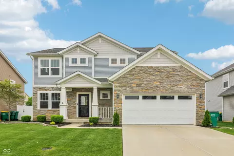 951 Parker Ln, Westfield, IN 46074