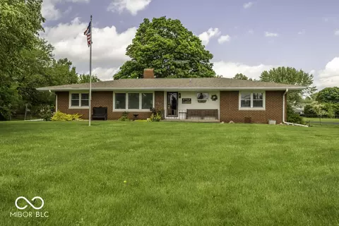 1190 W Jefferson St, Franklin, IN 46131