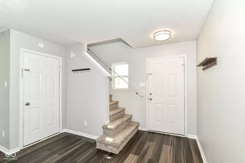 9676 W Constellation Dr, Pendleton, IN 46064 photo 3