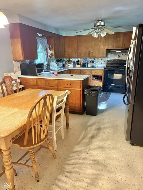 6902 N County Road 175 E, Springport, IN 47386 photo 7