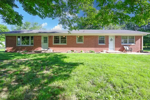 6310 E County Road 200 S, Butlerville, IN 47223