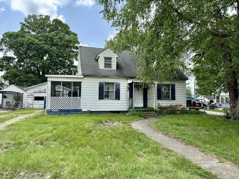 3060 N 16th St, Terre Haute, IN 47804