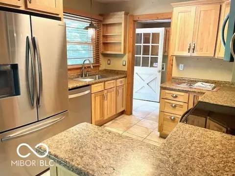 4419 Liberty Loop Rd, Martinsville, IN 46151