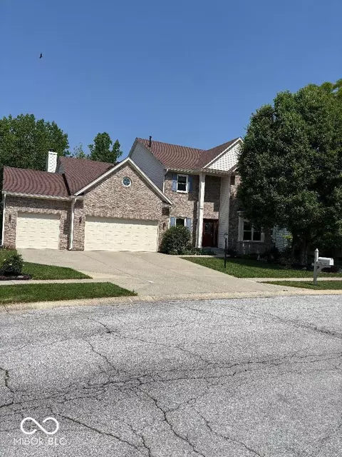 8130 Winterset Cir, Indianapolis, IN 46214