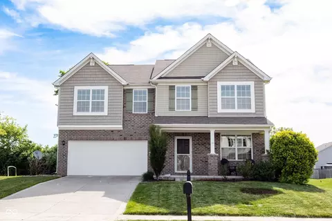 635 Sonoma Ln, Greenfield, IN 46140