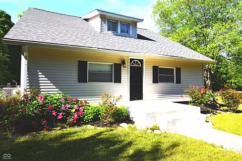 5820 E County Road 1000 S, Cloverdale, IN 46120