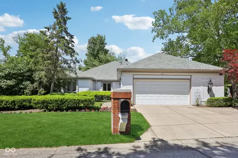 410 Sugar Tree Ln, Indianapolis, IN 46260