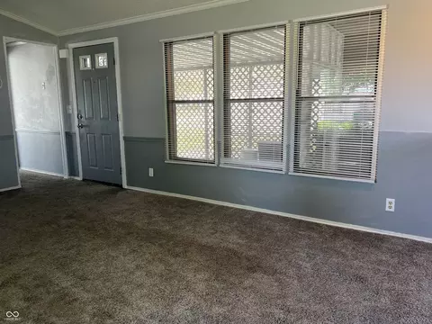 Living - 3161 Compass Dr, Franklin, IN 46131 photo 2 of 2