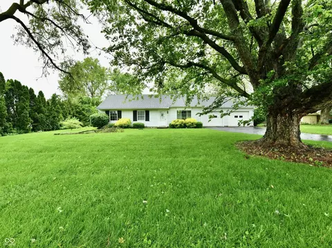 9098 W 1050 N, Elwood, IN 46036