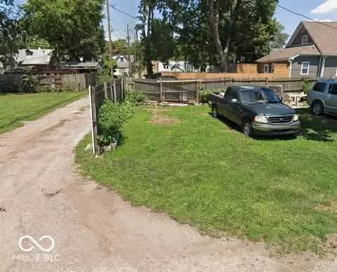 2812 Wilcox St, Indianapolis, IN 46222