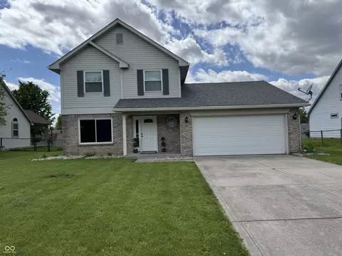 660 White Ash Trl, Mooresville, IN 46158