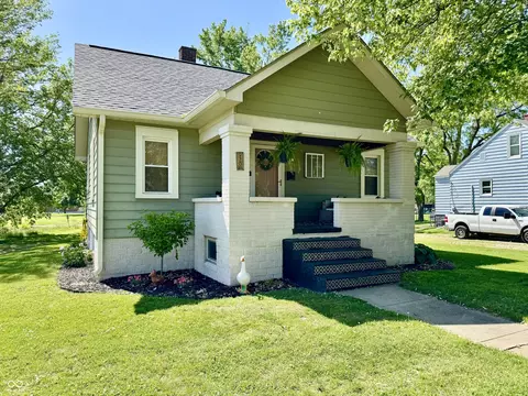 920 S Walnut St, Seymour, IN 47274