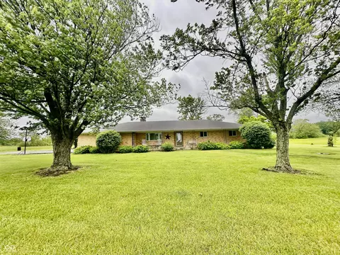 1154 W Us Highway 136, Veedersburg, IN 47987