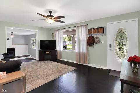356 Daugherty St, Columbus, IN 47201 photo 5