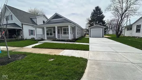 841 W North St, Greenfield, IN 46140