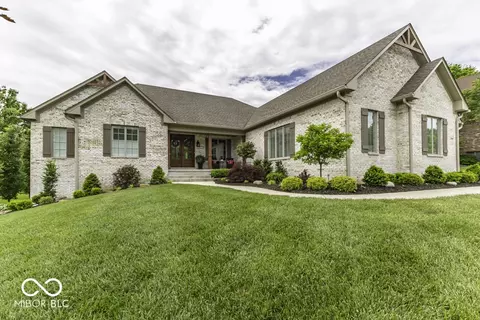 7648 Killarney Dr, Indianapolis, IN 46217
