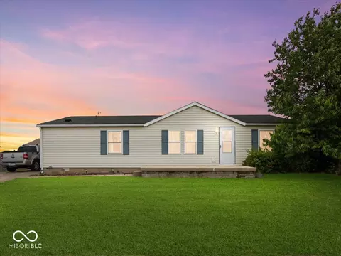 1614 W Meyer Ln, Greensburg, IN 47240