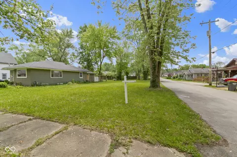 1819 W 6th St W, Anderson, IN 46016