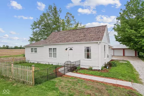 5594 S County Road 550 E, Greencastle, IN 46135