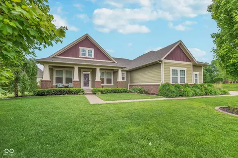 16071 Prince Ct, Noblesville, IN 46062