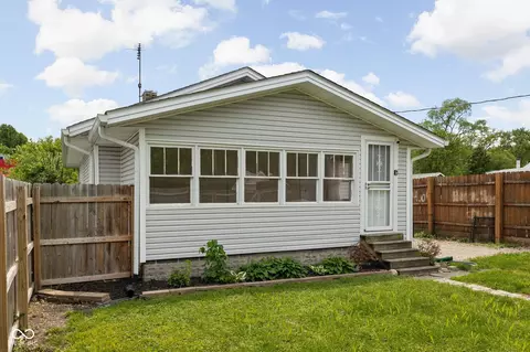 3916 E 10th St, Indianapolis, IN 46201 photo 26