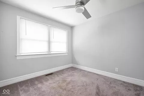 3916 E 10th St, Indianapolis, IN 46201 photo 16