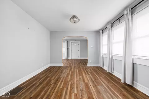 3916 E 10th St, Indianapolis, IN 46201 photo 11