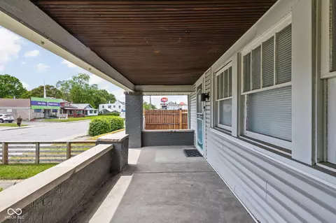 3916 E 10th St, Indianapolis, IN 46201 photo 5