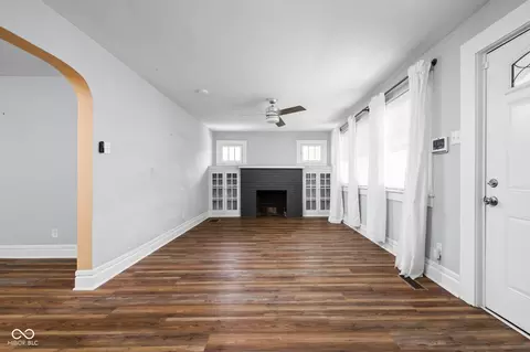 3916 E 10th St, Indianapolis, IN 46201 photo 7