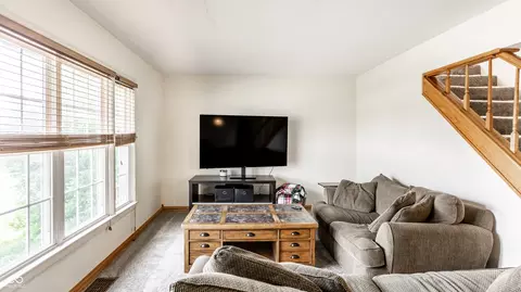 1101 E Loretta Dr, Indianapolis, IN 46227 photo 6