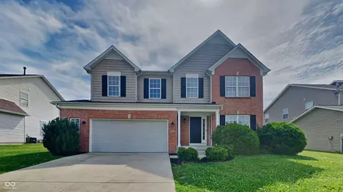 1305 Gleneagle Dr, Indianapolis, IN 46239