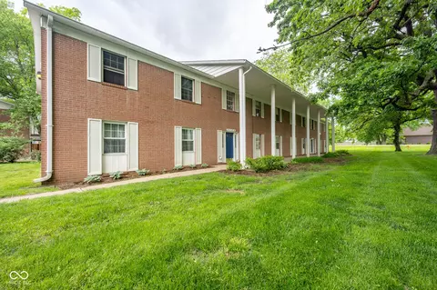 6 Heritage Dr, Terre Haute, IN 47803
