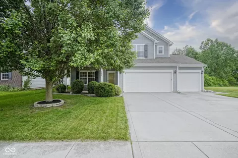 13817 Black Canyon Ct, Fishers, IN 46038