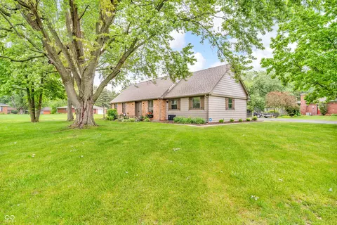 7633 Janean Dr, Brownsburg, IN 46112