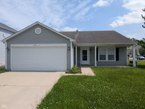 901 Westpointe Dr, Shelbyville, IN 46176