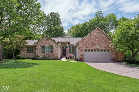 10759 Sawgrass Dr, Fishers, IN 46037