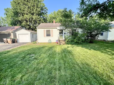 3321 Sycamore Dr, Columbus, IN 47203