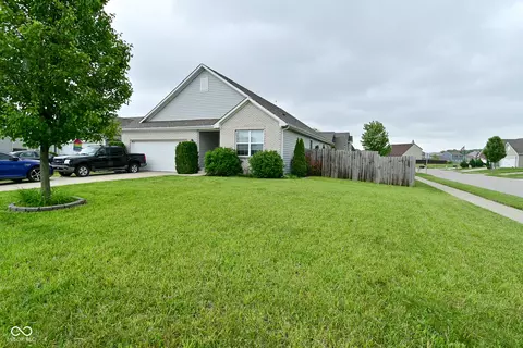 7515 Brattle Dr, Camby, IN 46113