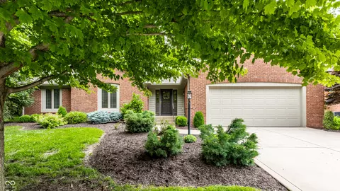 9445 Moorings Blvd, Indianapolis, IN 46256