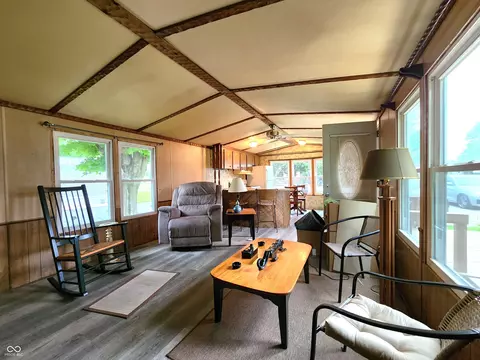 290 Bubble Loo Rd, Cloverdale, IN 46120 photo 4