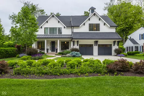6450 Holliday Dr E, Indianapolis, IN 46260
