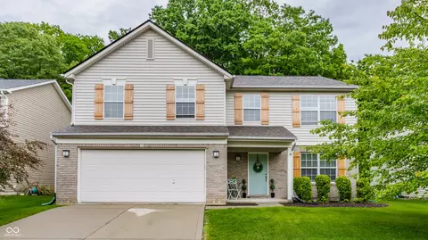 11919 Gatwick View Dr, Fishers, IN 46037