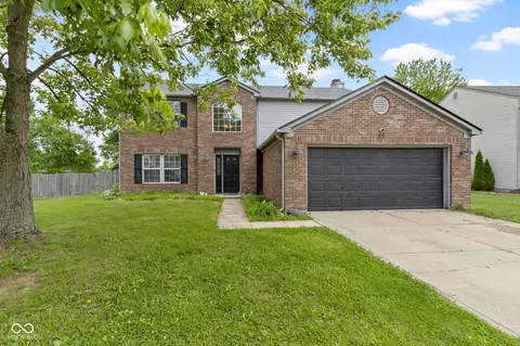 65 Millet Ct, Danville, IN 46122