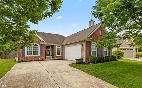 8084 Lawrence Woods Pl, Indianapolis, IN 46236