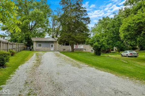 1232 E Thornton Dr, Bloomington, IN 47401 photo 2