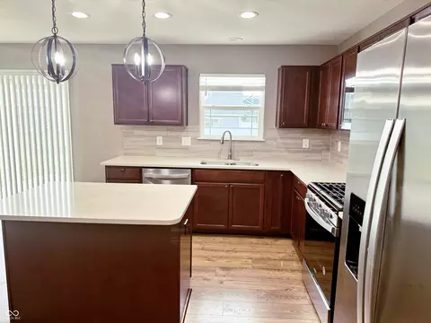 Kitchen - 276 Rocky Rd, Greenfield, IN 46140 photo 4 of 5